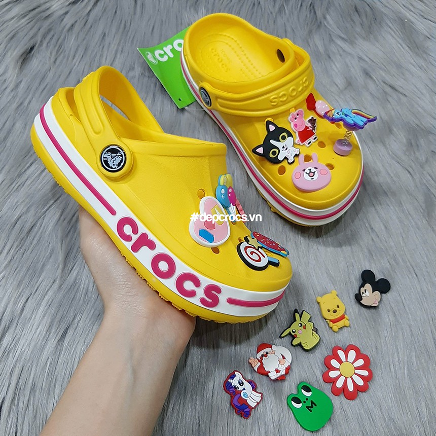 (Cao cấp + Tặng jibbitz) Dép sục crocs baya trẻ em, dép cross bé trai bé gái gắn sticker- crocs house