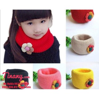 Khăn ống len hình hình hoa cho bé gái