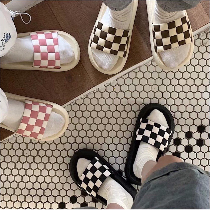 Dép bánh mì caro, dép quai ngang nữ caro dễ thương bản 2022 - cực nhẹ êm chân