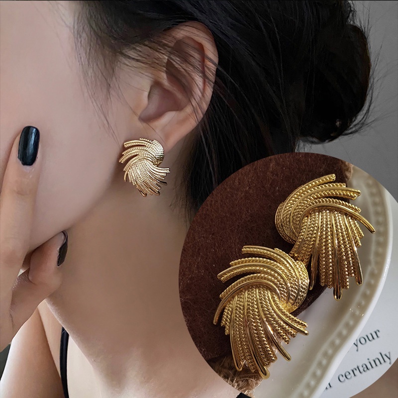 Khuyên Tai Kim Loại Phong Cách Retro Âu Mỹ Cá Tính