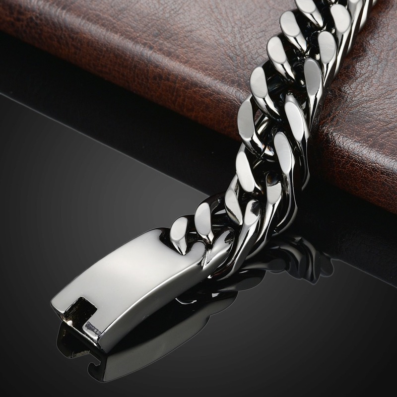 Vòng tay mạ vàng 18K cá tính sành điệu cho nam | BigBuy360 - bigbuy360.vn