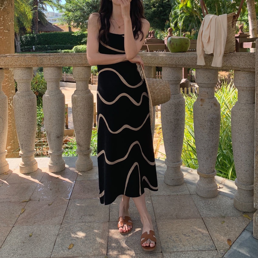 Đầm Dệt Kim Ôm Dáng Họa Tiết Kẻ Sọc Gợn Sóng Phong Cách Retro