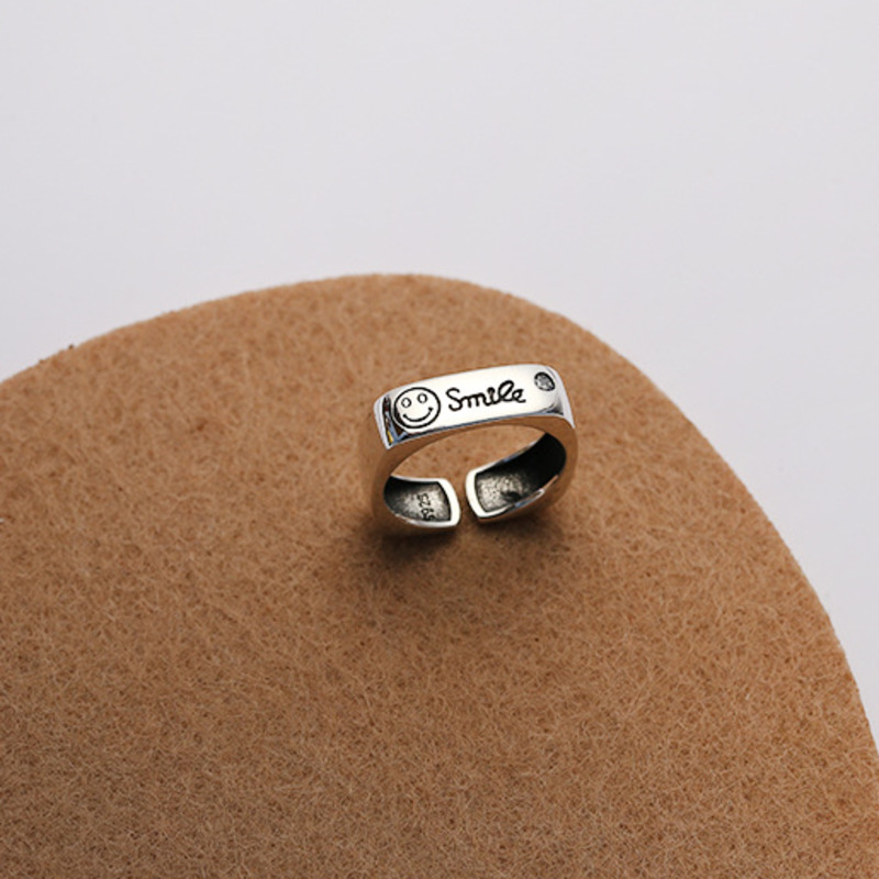 Nhẫn Hở Khắc Chữ Smile Phong Cách Hàn Quốc