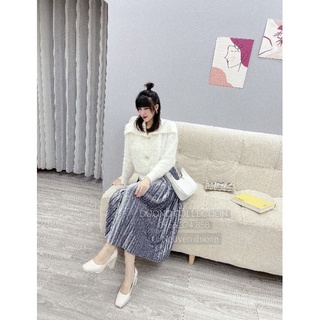 Chân váy nhung xếp li dài