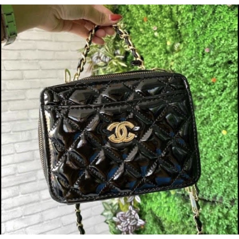 Túi vuông tràn trám Chanel Da Bóng