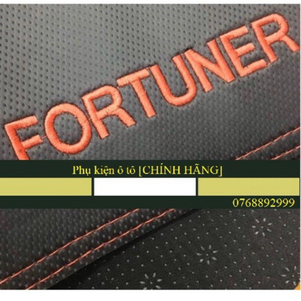 Fortuner, thảm taplo da vân carbon chống nóng toyota Fortuner 2017-2020 phukiensasa