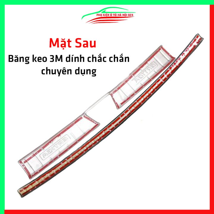 Ốp chống trầy cốp Suzuki Ertiga 2018-2023 vân titan