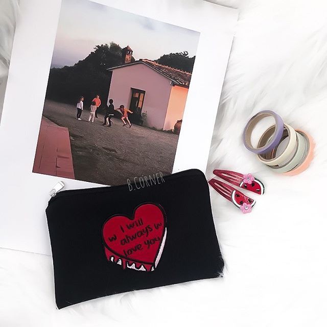 Ví Tiền Trái Tim Đỏ