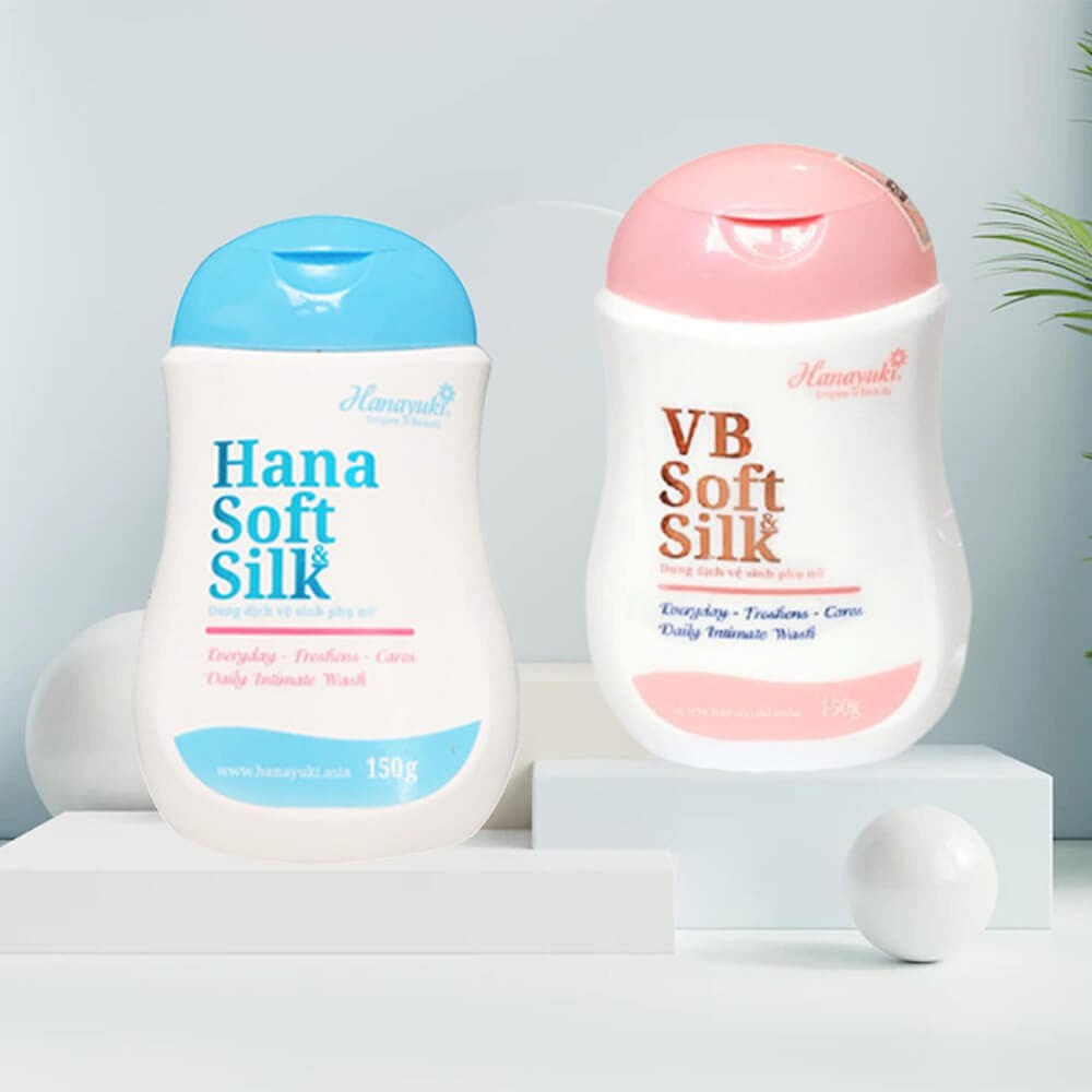 Dung Dịch Vệ Sinh Phụ Nữ Hana Soft Silk Hanayuki 150gr