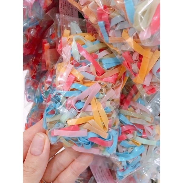Thun cột tóc màu