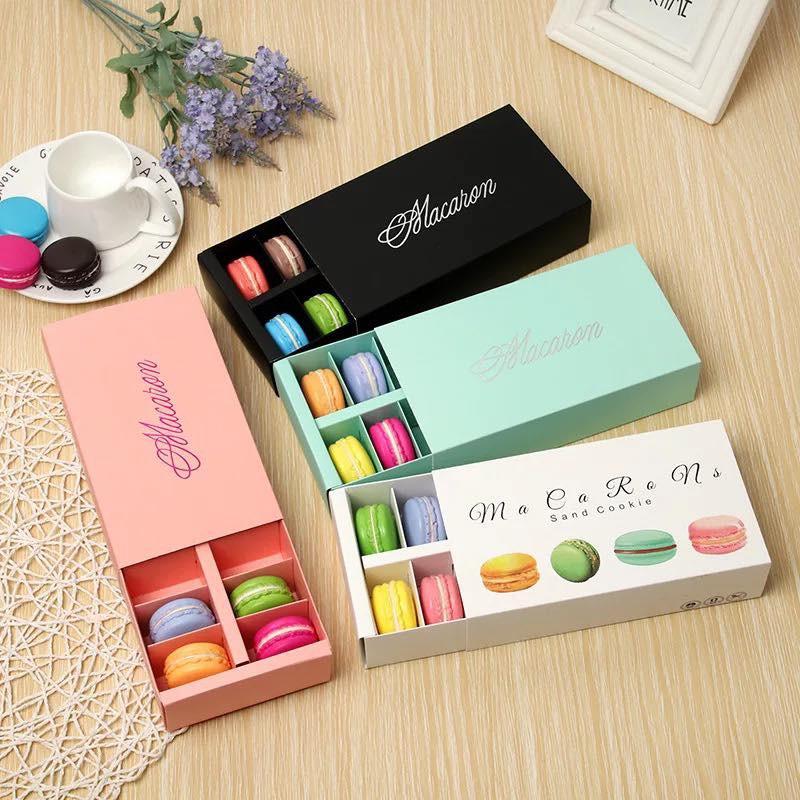Set 10 hộp đựng bánh macaron 12 bánh có vách ngăn.