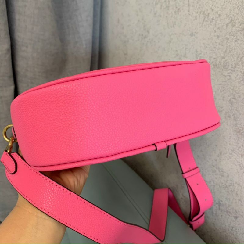 TÚI COACH MÀU HỒNG XINH XỈU