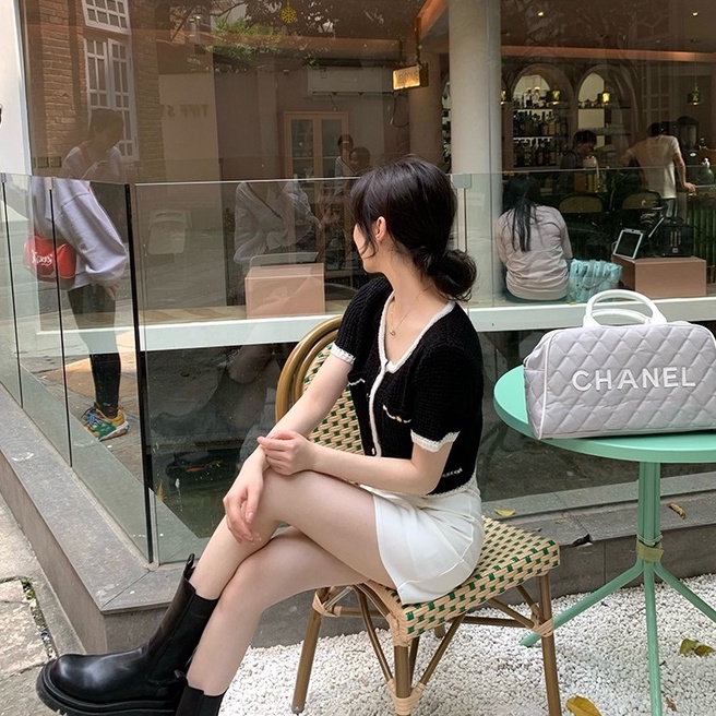 Áo croptop ZHELIHANGFEI dệt kim cổ tròn phối nút thời trang cho nữ