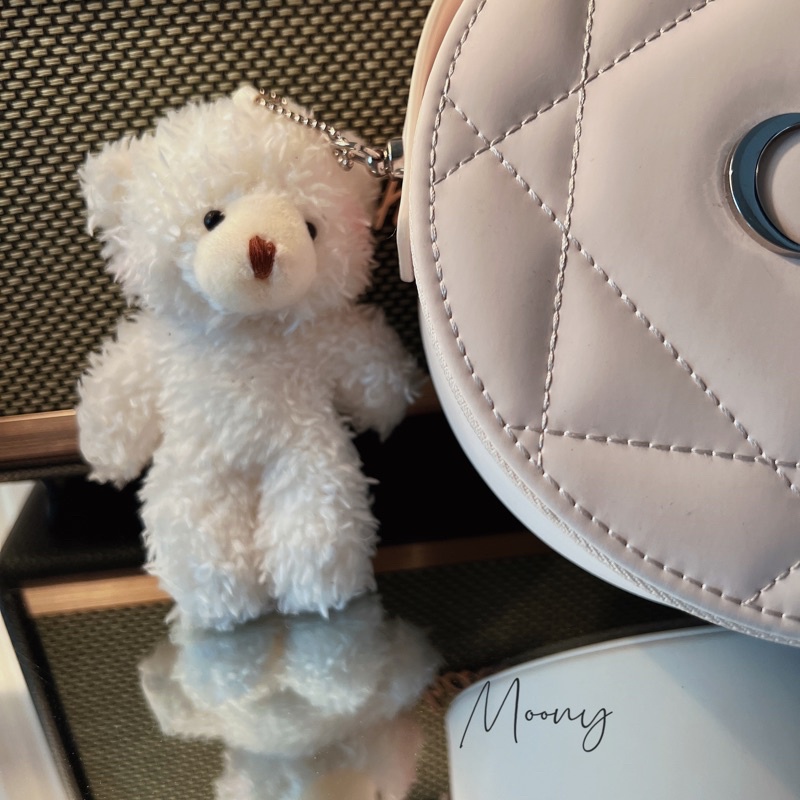 Móc khoá charm gấu bông trắng kute