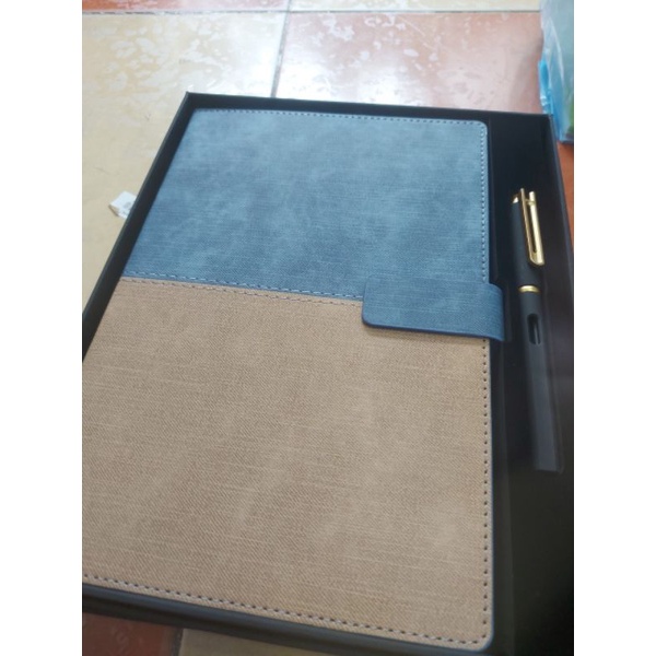 Sổ bìa da kèm bút đựng trong hộp cao cấp B5 1812