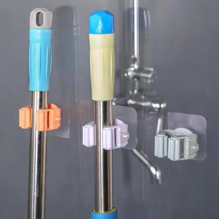 ⚡TIỆN DỤNG⚡Móc Treo Chổi Lau Nhà Cực Gọn Gàng
