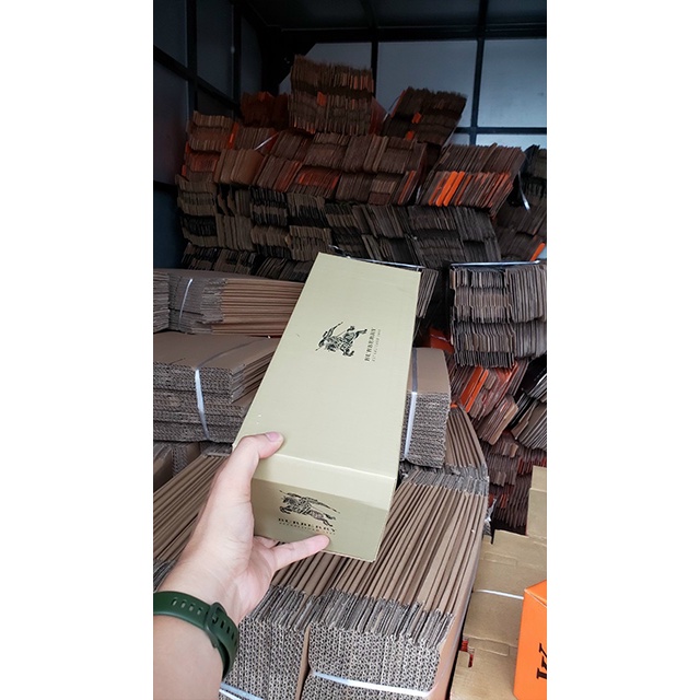 Hộp Dép Pedro, Buberry, Lv, Fendi Mẫu Mới Nhất Kích Thước 32x14x12