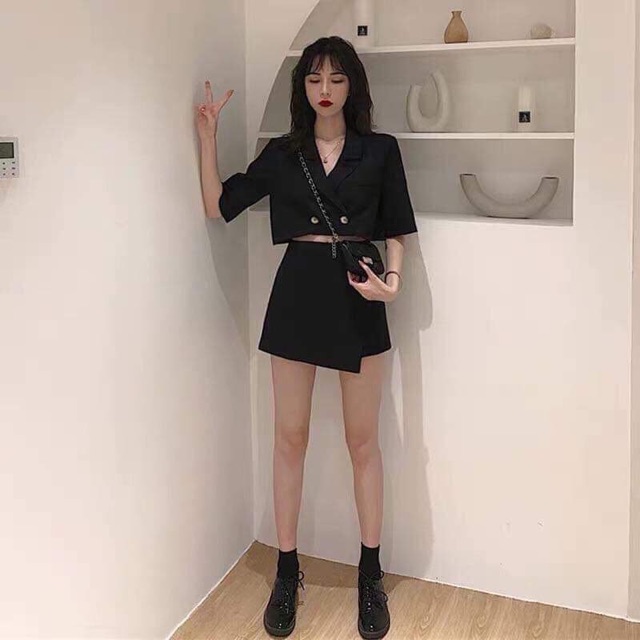 [Mã WAMT1505 giảm 10K đơn 0K] WONDER SET - SET ÁO VEST CROP + CHÂN VÁY ĐẮP CHÉO | BigBuy360 - bigbuy360.vn