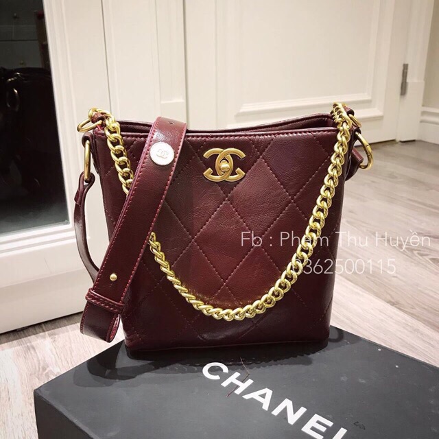 Có clip thật. Túi V quai xích A06