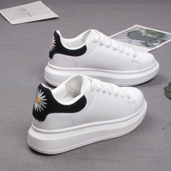 FREE SHIP Giày thể thao nữ thêu hoa cúc họa mi siêu đẹp | BigBuy360 - bigbuy360.vn