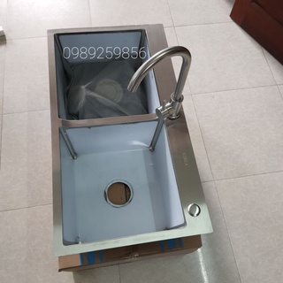 [GIÁ XƯỞNG ] COM BO Chậu rửa bát 304 Korea.8245 cân,lệch tùy thời điểm.tặng kèm vòi rửa bát nóng lạnh Sus 304.