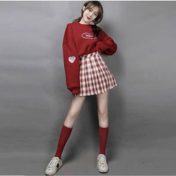 Set áo croptop bẹt vai tay dài dễ thương cá tính đi chơi noel với chân váy viềm phối mút QD DT048