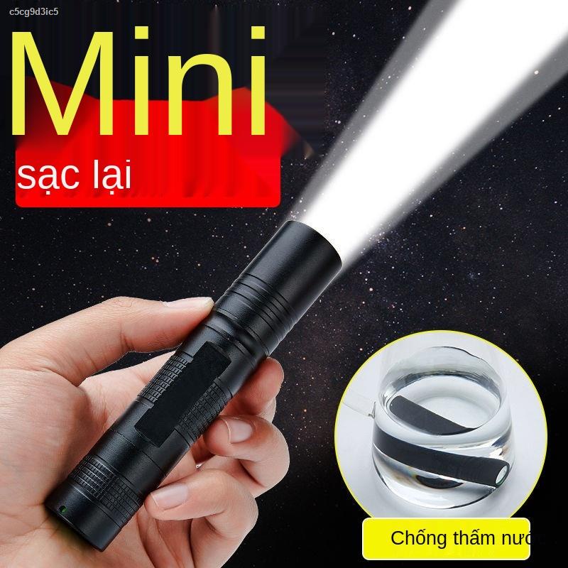 【2021】Đèn pin mini ánh sáng mạnh có thể sạc lại siêu chống thấm nước đa chức năng LED chiếu trong nhà ngoài trời tự vệ c