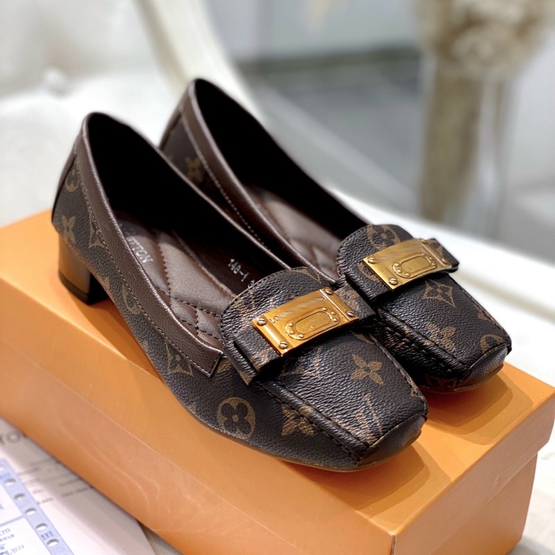 Giày lv nơ 3cm FULLBOX hàng qccc tag đồng mũi vuông sang chảnh lót đế trần chỉ êm chân đi cả ngày không lo mỏi