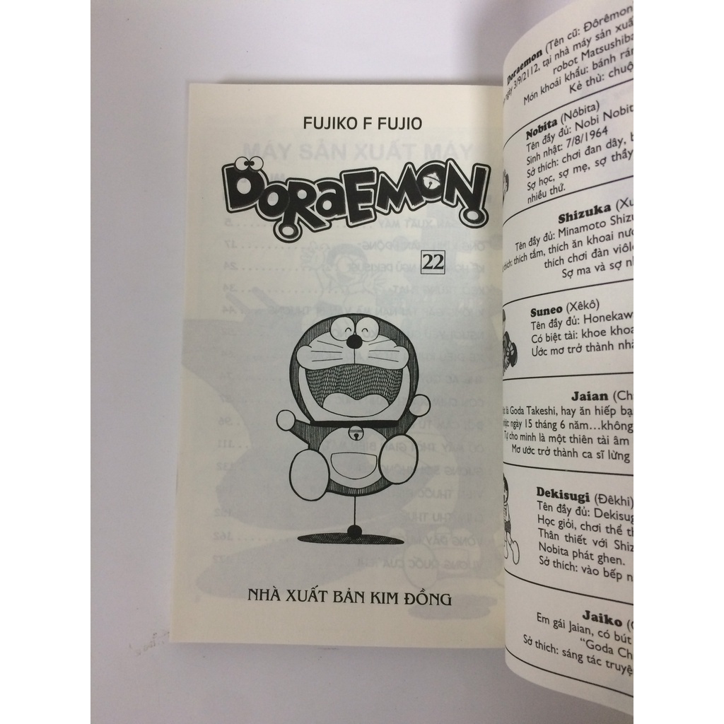 Sách - Doraemon Truyện ngắn - Tập 22