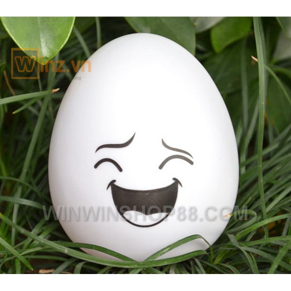 Trứng đổi màu loại lớn cao 12 cm (màu trắng, mẫu 3) - Muasamhot1208