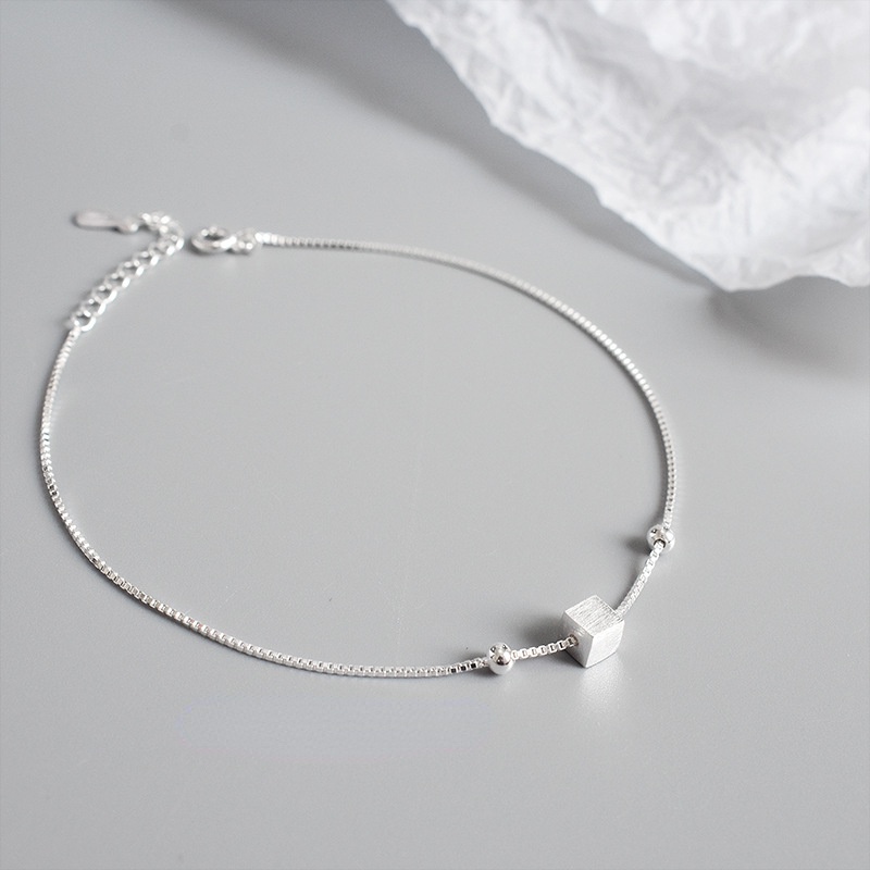 Vòng đeo tay nữ Hàn Quốc Thiết kế thời trang đơn giản Vòng đeo tay hình vuông