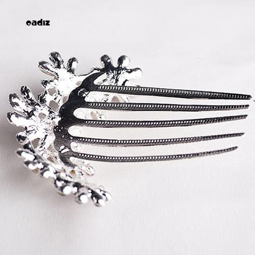 Kẹp tóc đính hoa đá lấp lánh