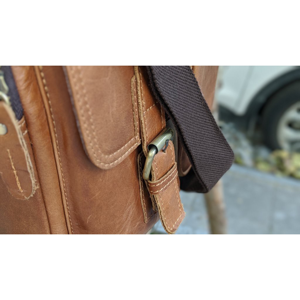 Túi Đeo Chéo Da Bò Pullup Có Tay Cầm Dáng Hộp Cá Tính