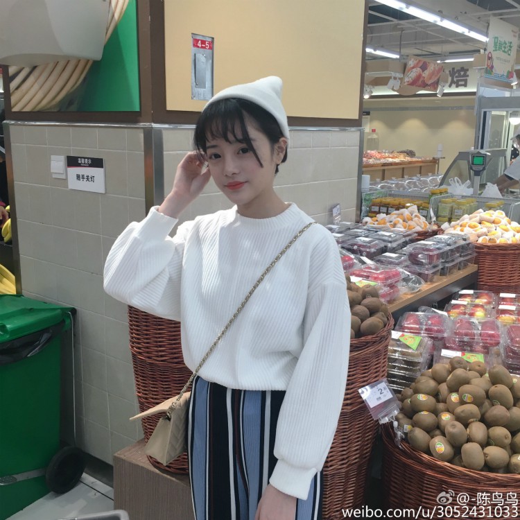 áo nỉ ulzzang áo nỉ nữ đẹp thu đông vàng trắng đen dài tay dáng rộng nhung kiểu hàn quốc | BigBuy360 - bigbuy360.vn