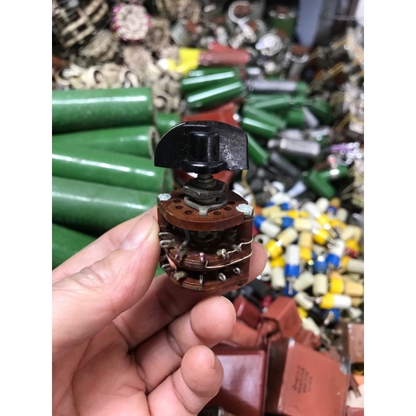 Selector Chuyển mạch Nga 2 tầng