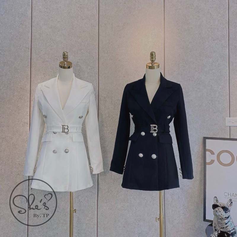 Áo Vest kèm belt 𝑩𝒂𝒍𝒎𝒂𝒏