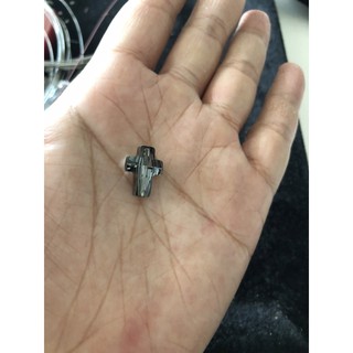 Thánh Giá Pha Lê Áo Xỏ Ngang