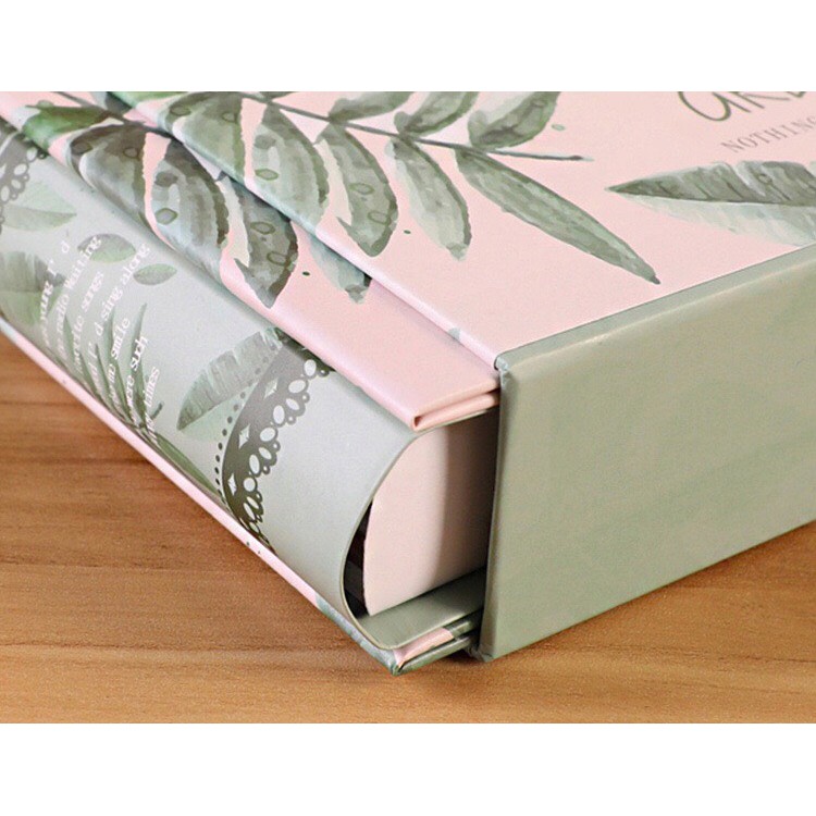 Album ảnh 10x15 cao cấp 400 tấm bìa hoạt họa (AB12)