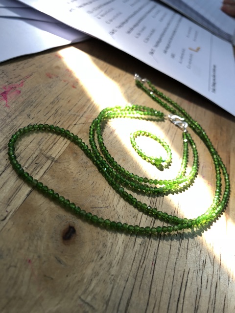 Vòng tay Diopsite giác siêu nhí 2.5 li