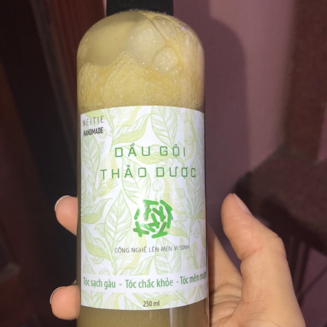 Dầu gội thảo dược kích tóc