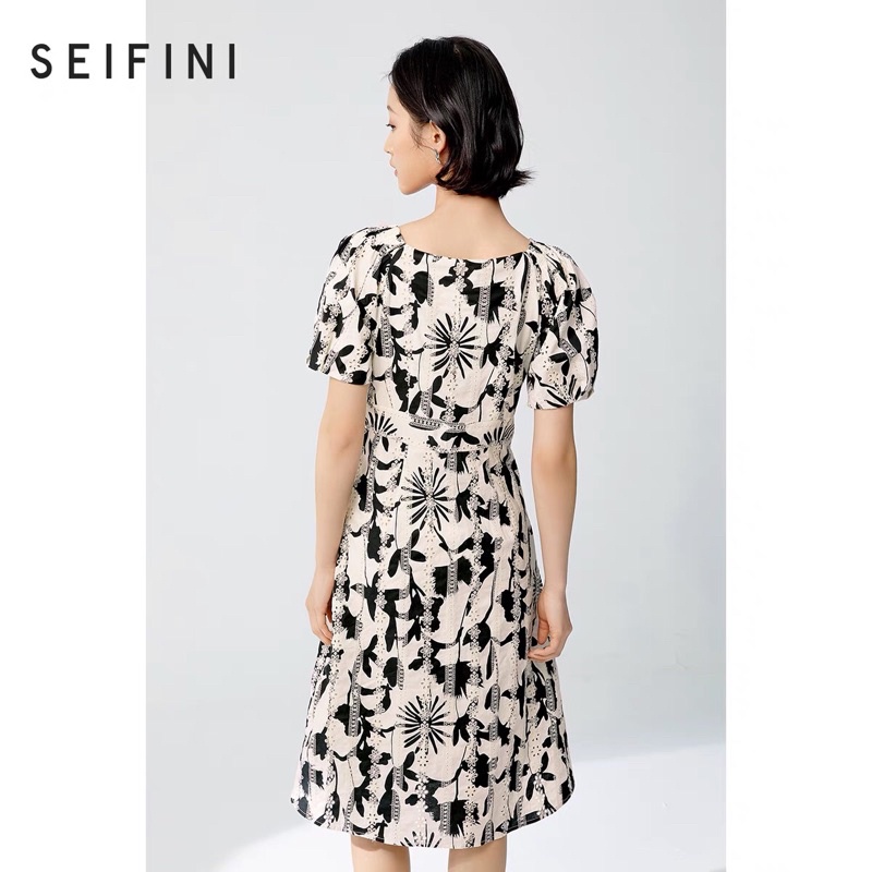 Đầm hoa thêu Seifini