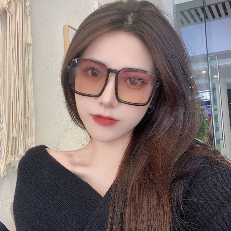 (KIQI-FASHION) COD Kính Mát Nửa Gọng Kim Loại Siêu Nhẹ Chống Tia Uv400 Thời Trang Cho Nữ