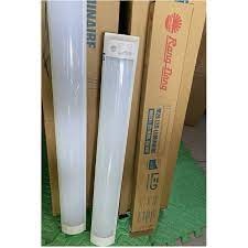 Đèn LED Bán nguyệt Nổi trần Rạng Đông M26 1.2 mét, 0.6 mét BẢO HÀNH ĐỔI MỚI 2 NĂM