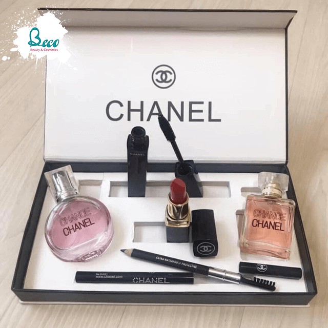 BỘ TRANG ĐIỂM CHANEL 5 MÓN