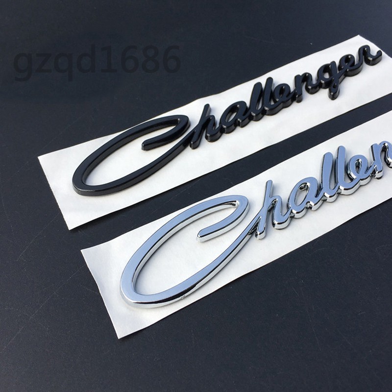 Miếng deal kiem loại dán viền xe chữ Challenge cho xe DODGE CHALLENGER