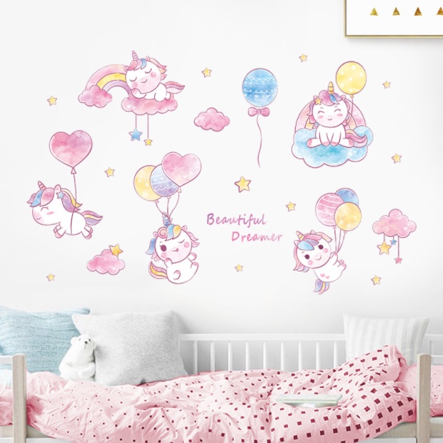 Decal giấy dán tường mẫu Những Bé Kỳ Lân đáng yêu màu hồng dễ thương