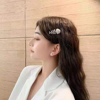 Kẹp Tóc Hình Cá Đính Đá Dễ Thương