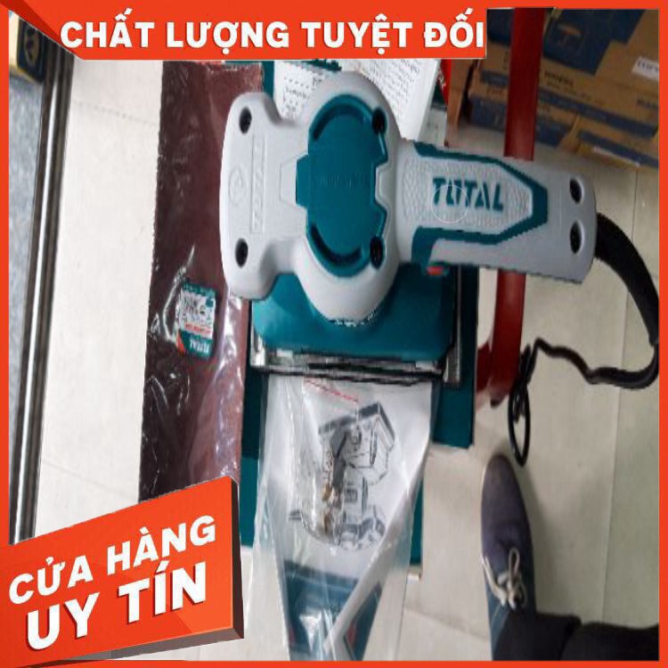 MÁY CHÀ NHÁM CHỮ NHẬT TOTAL (MODEL:TF1301826) nguyên zin nhé các bác