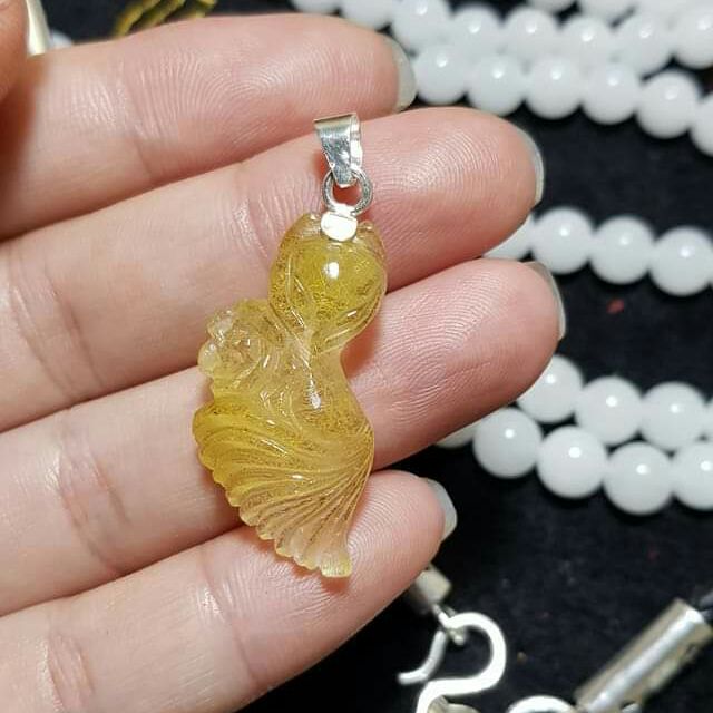 Mặt hồ ly t.a tóc màu vàng kèm móc bạc