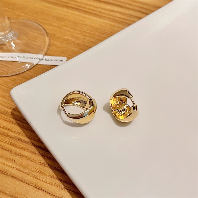 Khuyên Tai Kim Loại Dáng Dài Phong Cách Hàn Quốc Dongdaemun 2022 F690